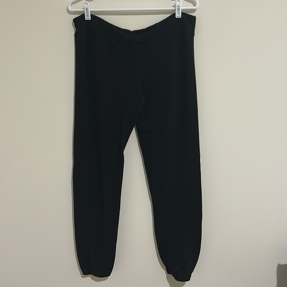 Monrow Supersoft Drawstring Black Pants - Picture 6 of 6